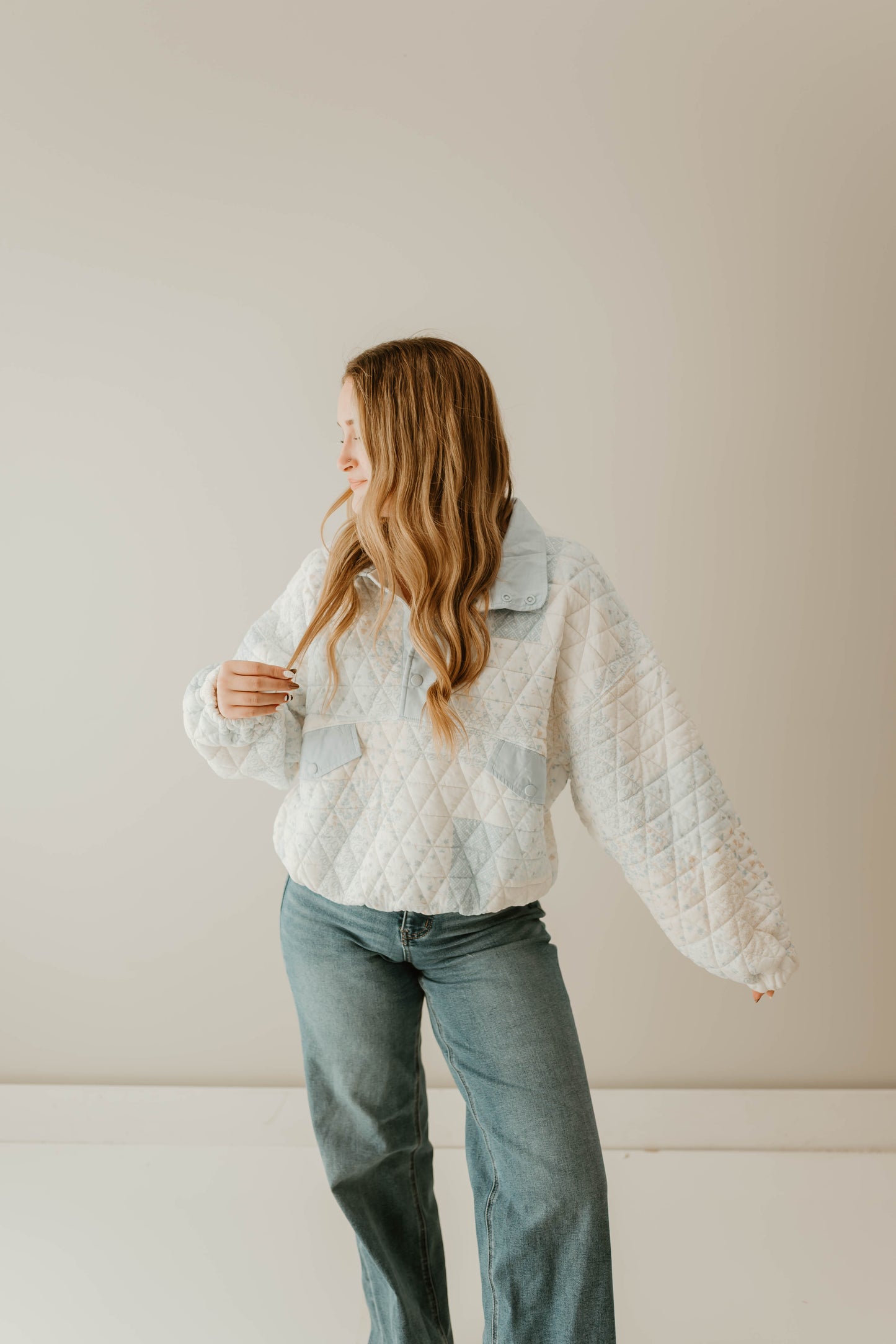 QUILTED BLUE HALF BUTTON PULLOVER