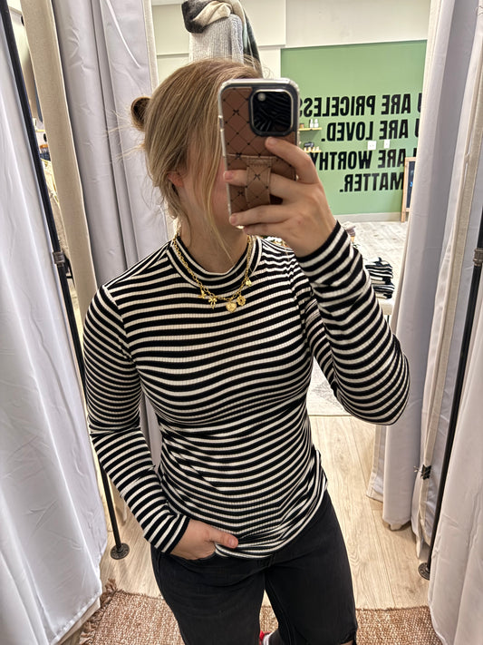 BLACK + IVORY STRIPED LONG SLEEVE