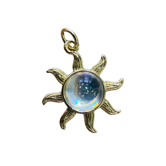 OPAL SUN CHARM