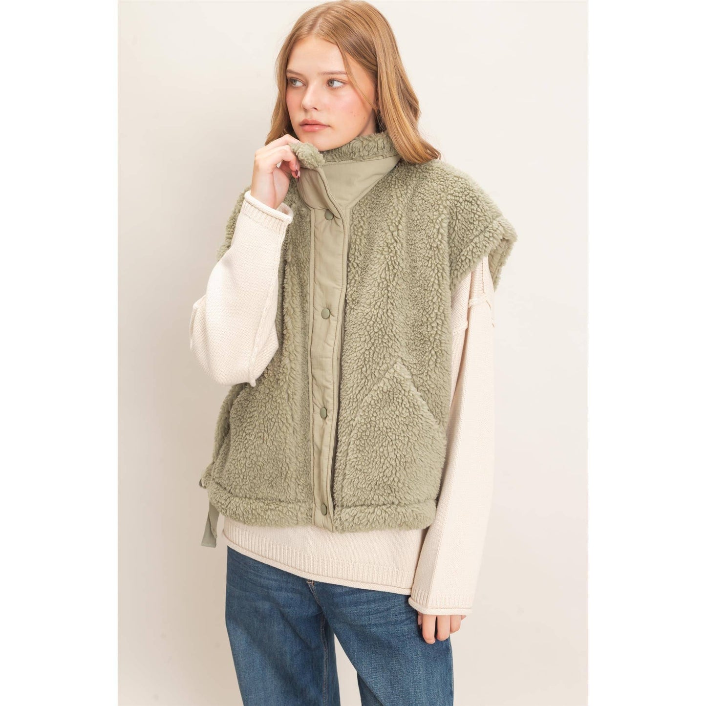 OLIVE SHERPA OVERSIZED VEST