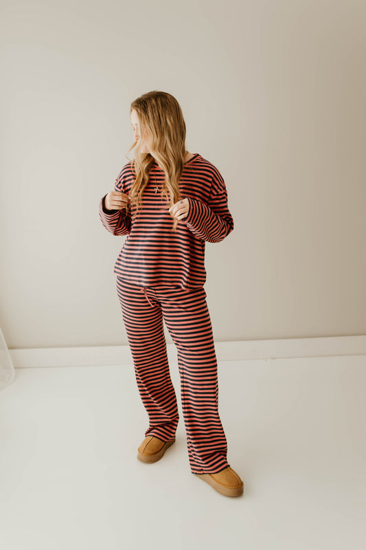 LONG SLEEVE ROUND NECK STRIPE BOXY TOP WITH WIDE LEG PANTS