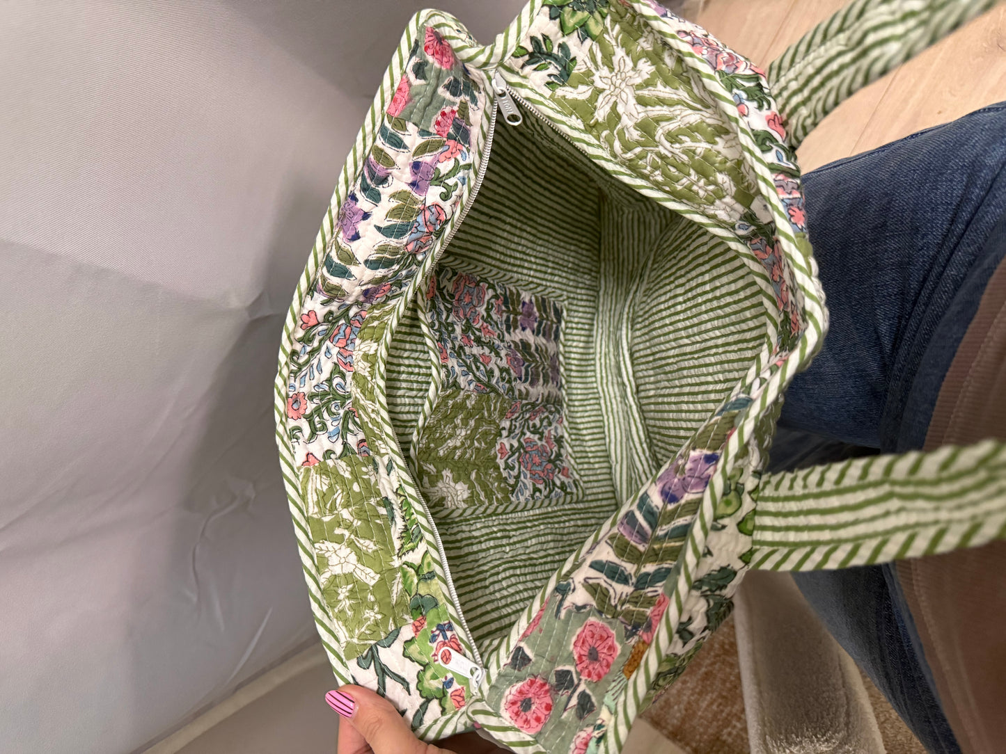 SAGE QUILTED PATCHWORK TOTE
