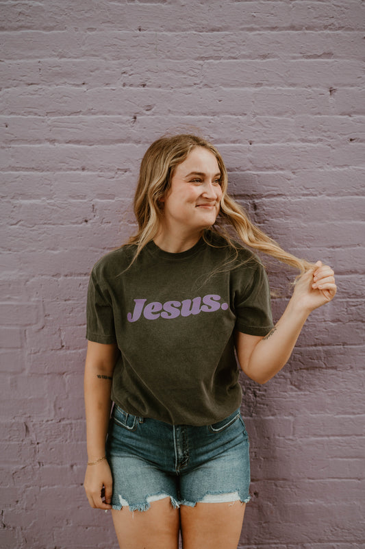 JESUS GRAPHIC TEE