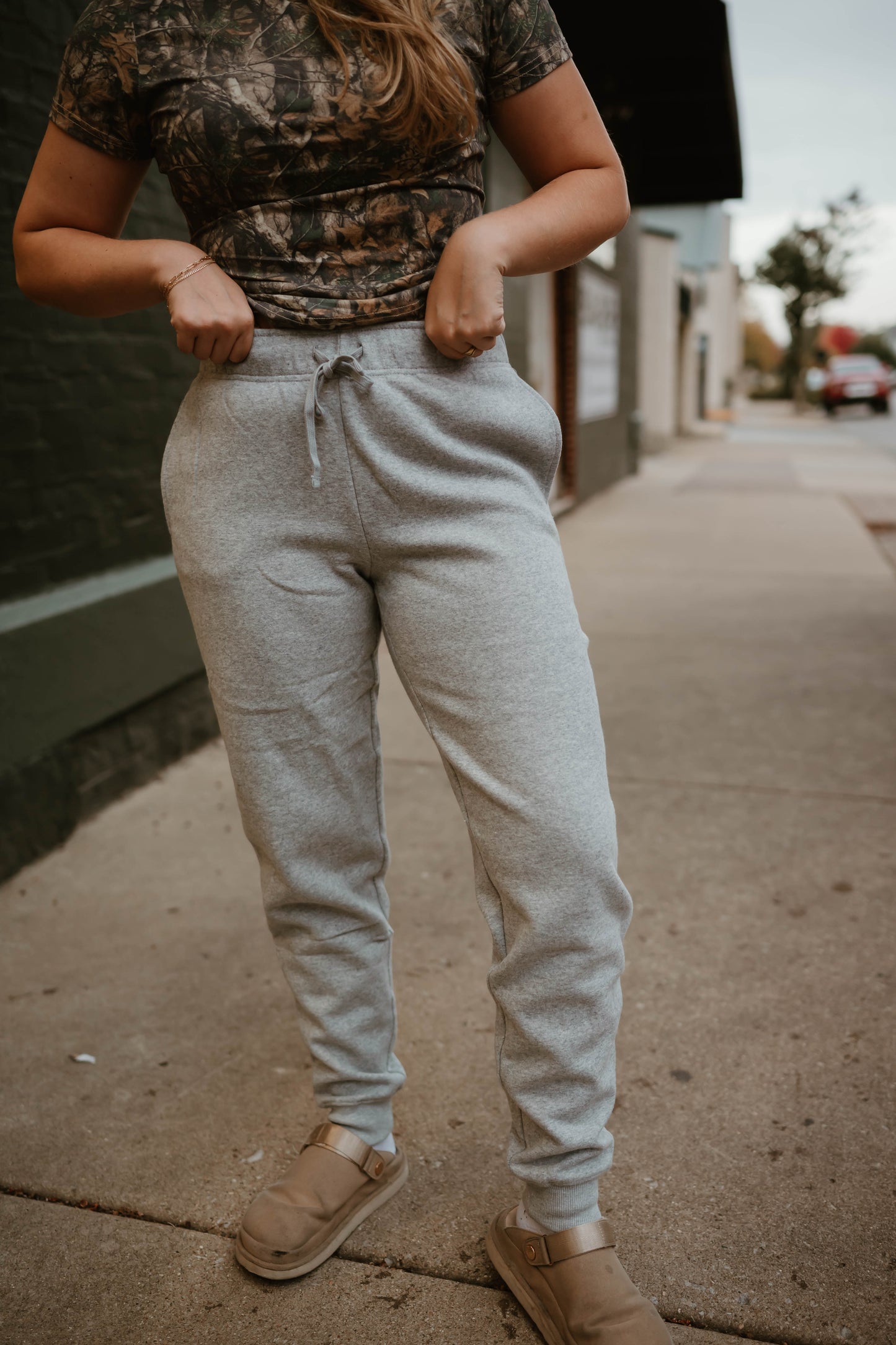 HEATHERED GRAY JOGGERS