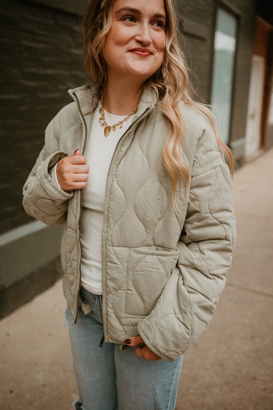 SAGE QUILTED LIGHTWEIGHT JACKET