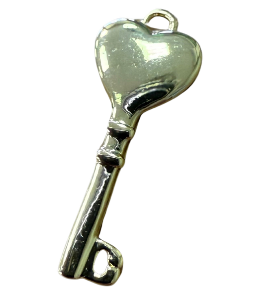 GOLD HEART KEY CHARM