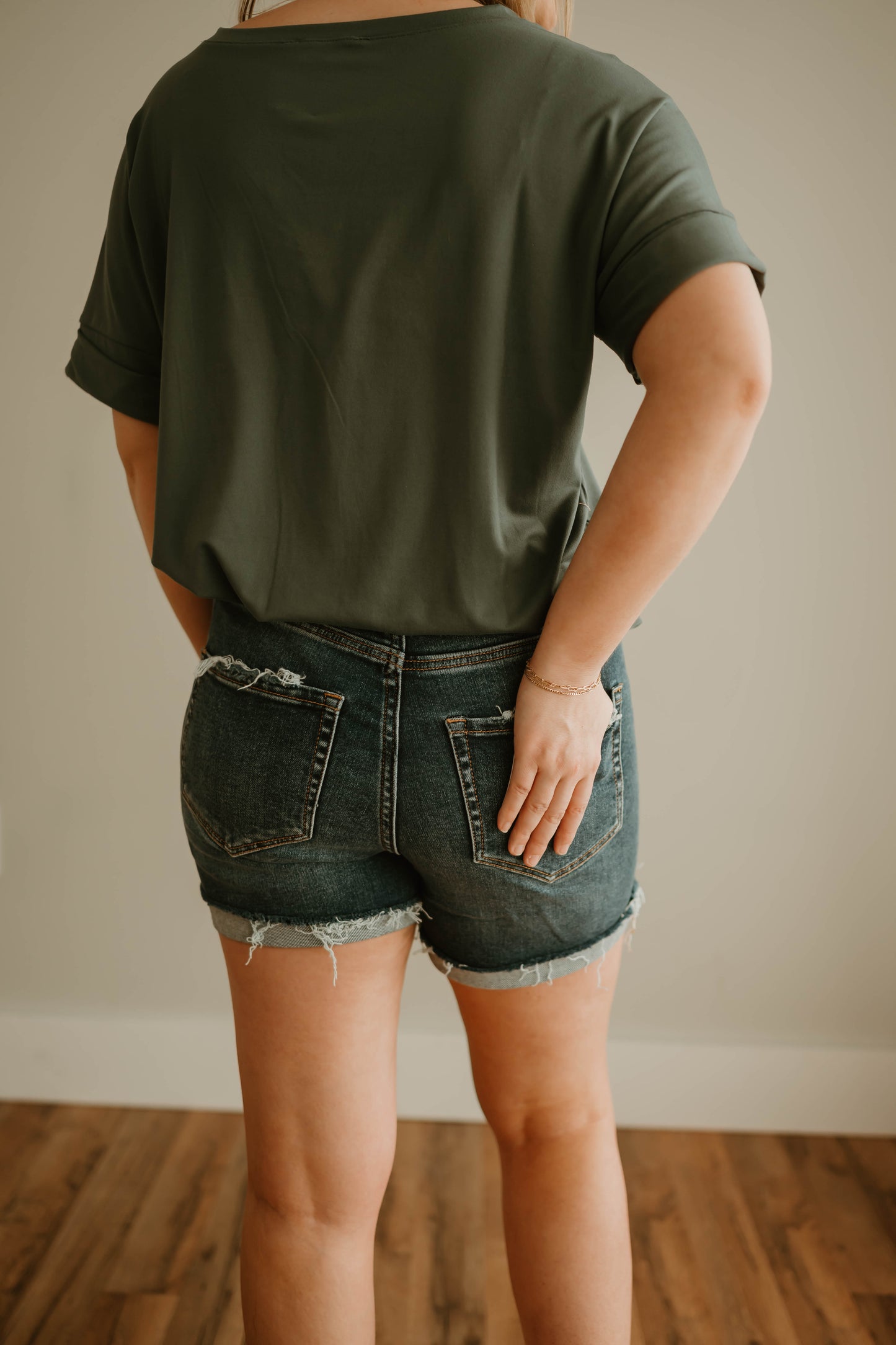 DISTRESSED DENIM SHORTS