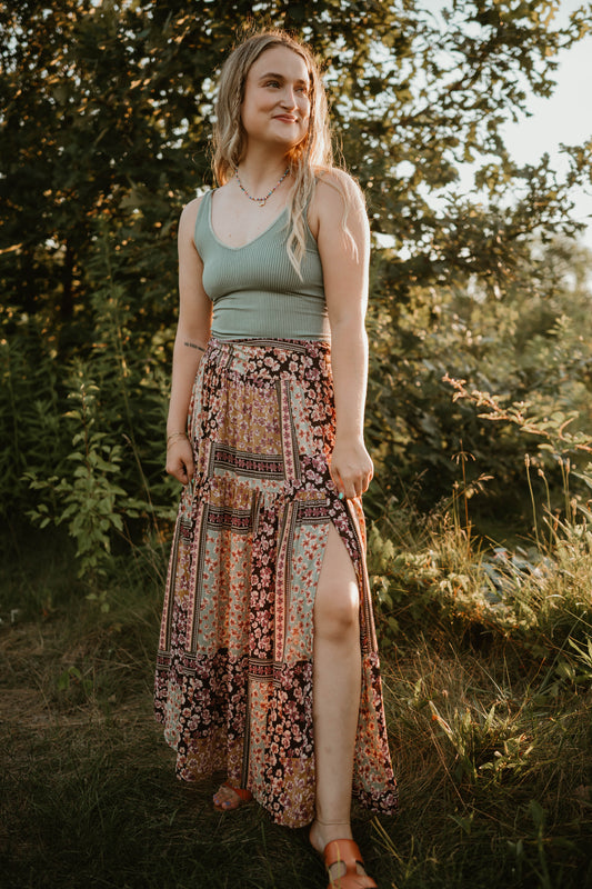 MATCHA V NECK TANK