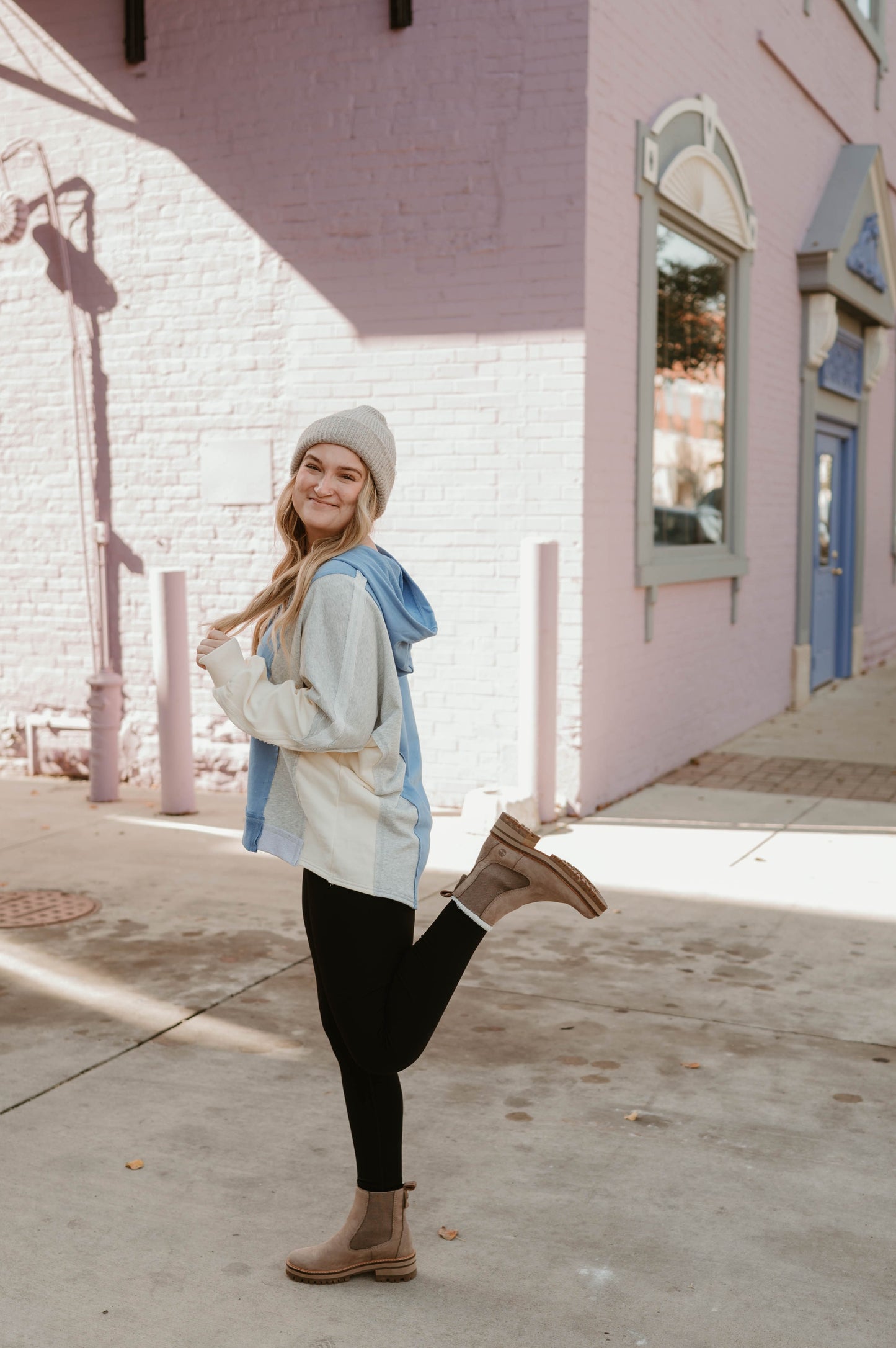 BLUE + GRAY COLOR BLOCK PULLOVER