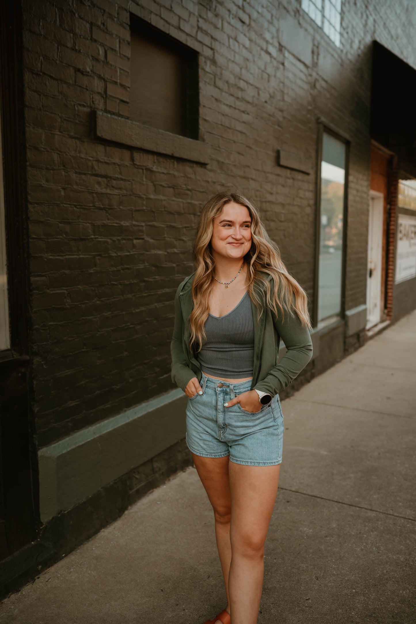 CROPPED OLIVE ZIP UP JACKET