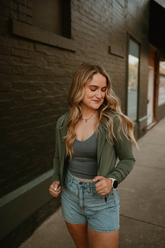 CROPPED OLIVE ZIP UP JACKET
