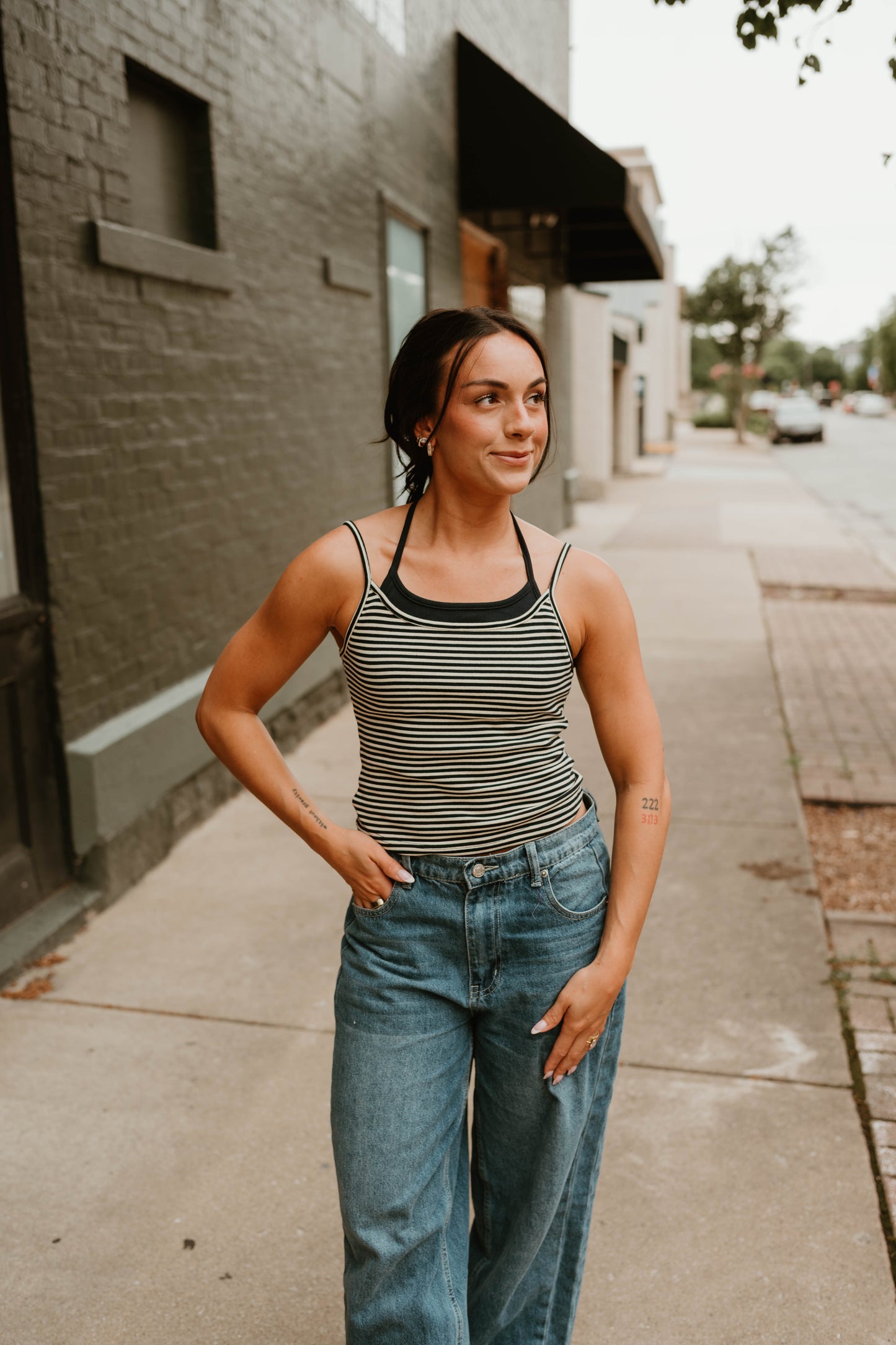TWO TONE HALTER NECKLINE STRIPE CAMI TOP