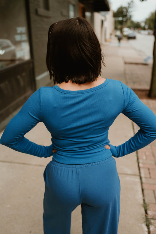 OCEAN MICRO-RIBBED LONG SLEEVE + BUILT IN BRA