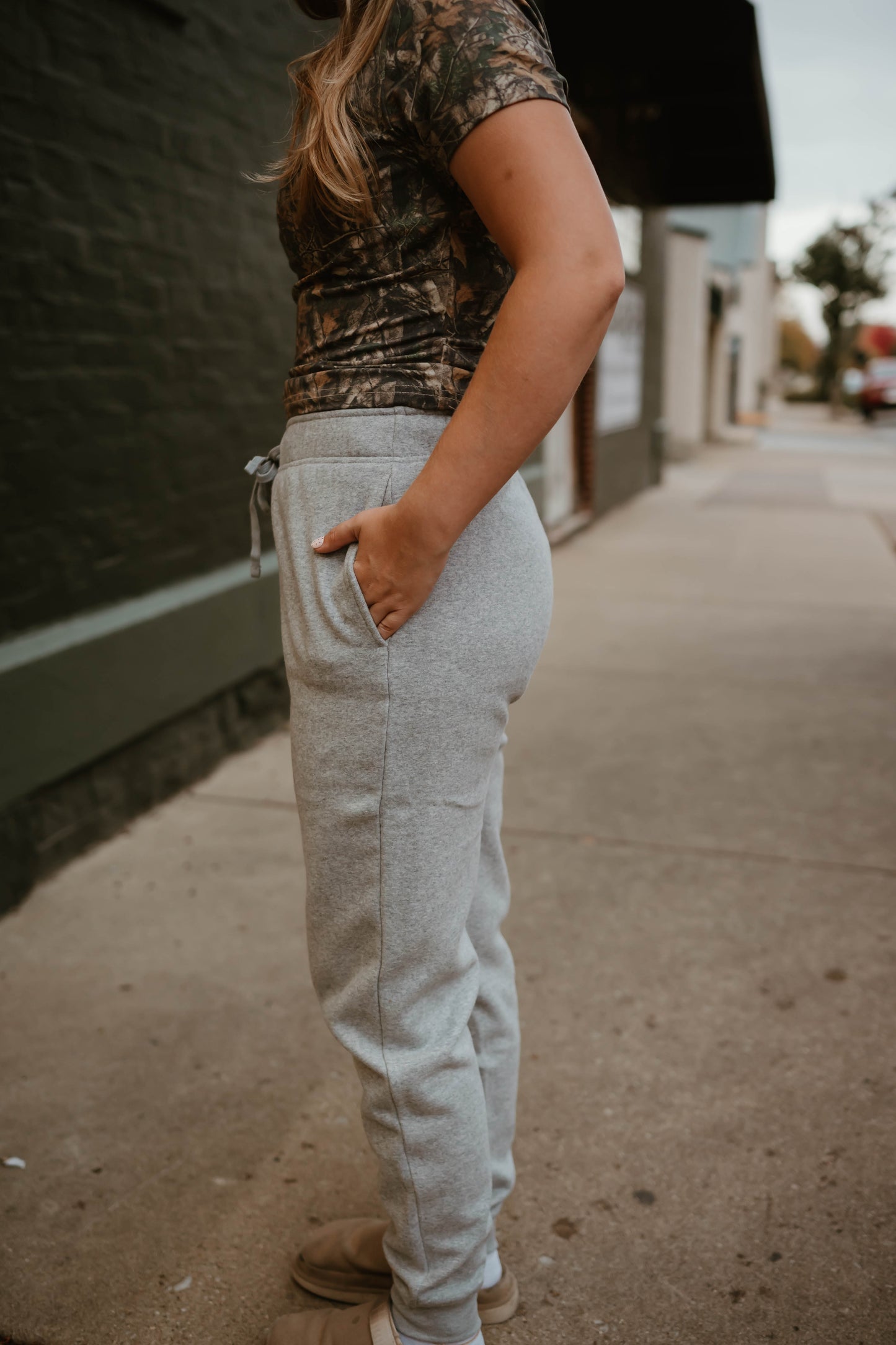 HEATHERED GRAY JOGGERS
