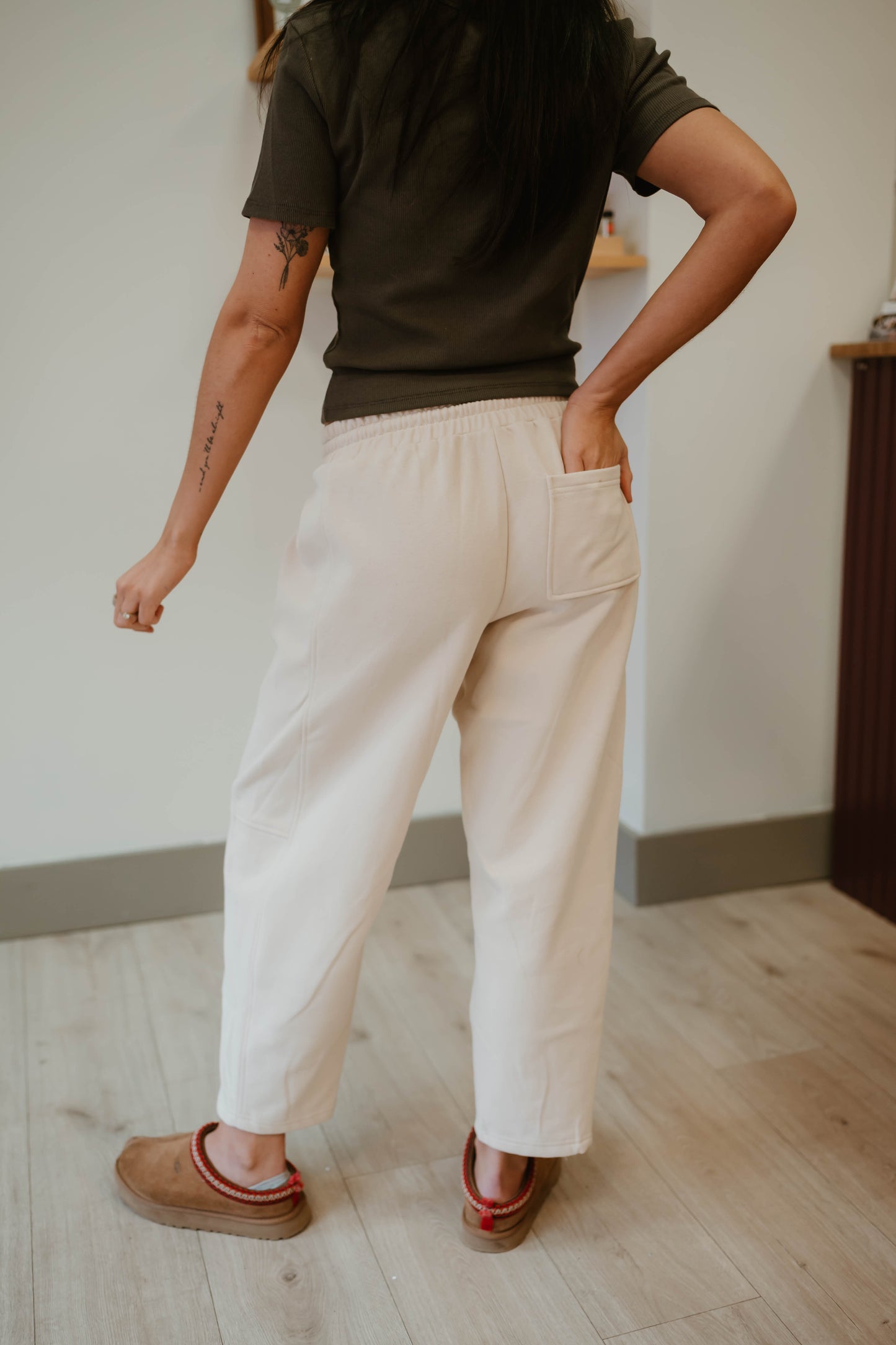 LOW WAIST BARREL SWEATPANTS