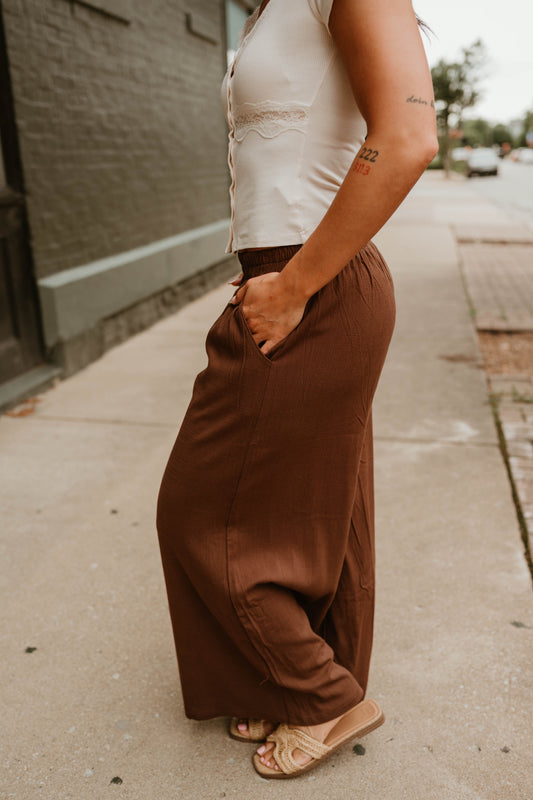 BROWN  ELASTIC WAIST LINEN PANTS