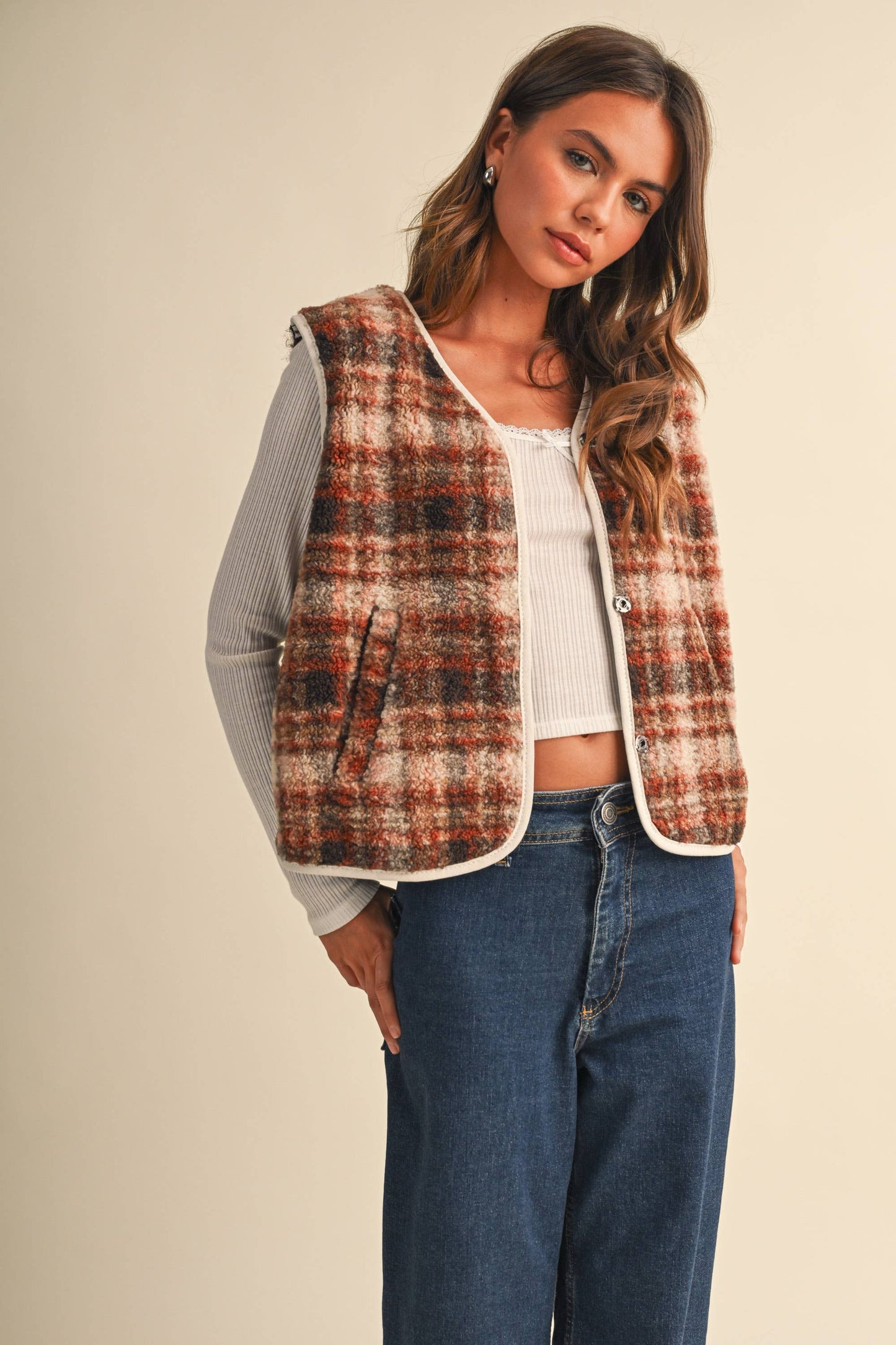 SLEEVELESS PIPING PLAID POCKET VEST